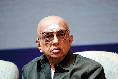 SatyajeetMSD's tweet photo. #RIP Srinivasa Iyer Ramaswamy aka Cho Ramaswamy the #Thuglak an Actor, Comedian, Political Satirist #maylordgiveyoupeace 😥😩😭 https://t.co/Ets8WvXF3G