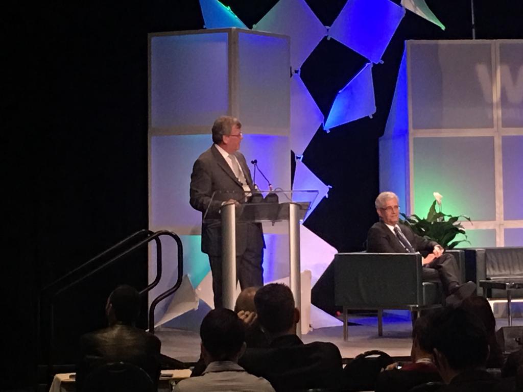 Dr. Thomas Gonwa delivers #WSCS16 keynote at @wscsummit: "the patient is at the center of everything we do." #RegenerativeMedicine