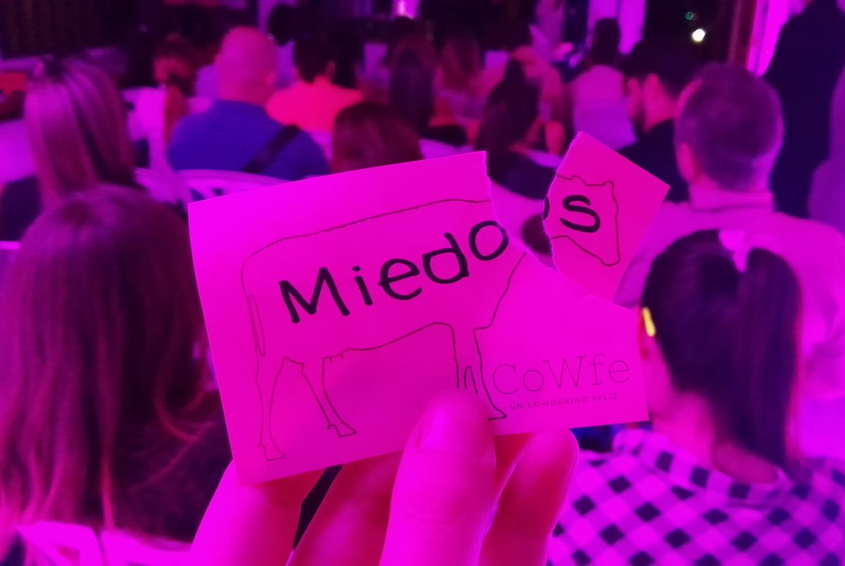 cowfeco's tweet photo. En #Cowfe te invitamos a que te deshagas de tu vaca 🐄 esa que te amarra a tus temores y no te permite #emprender https://t.co/mbaI1CGGwh