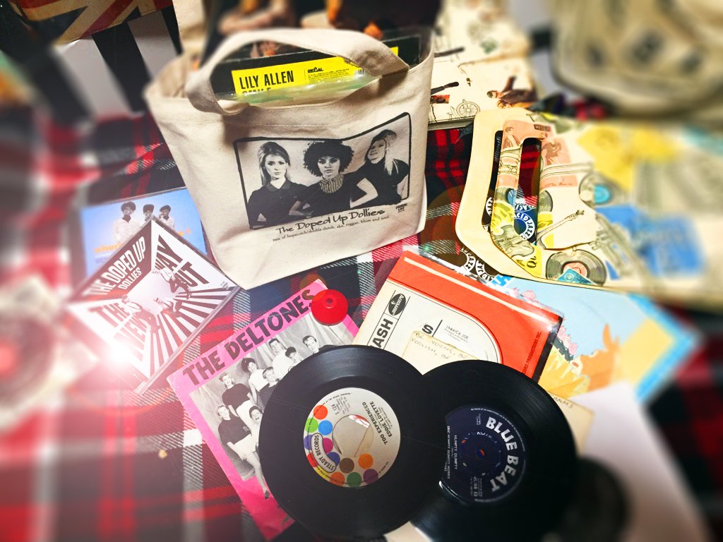 PARKING LOT SOUNDS tweet media