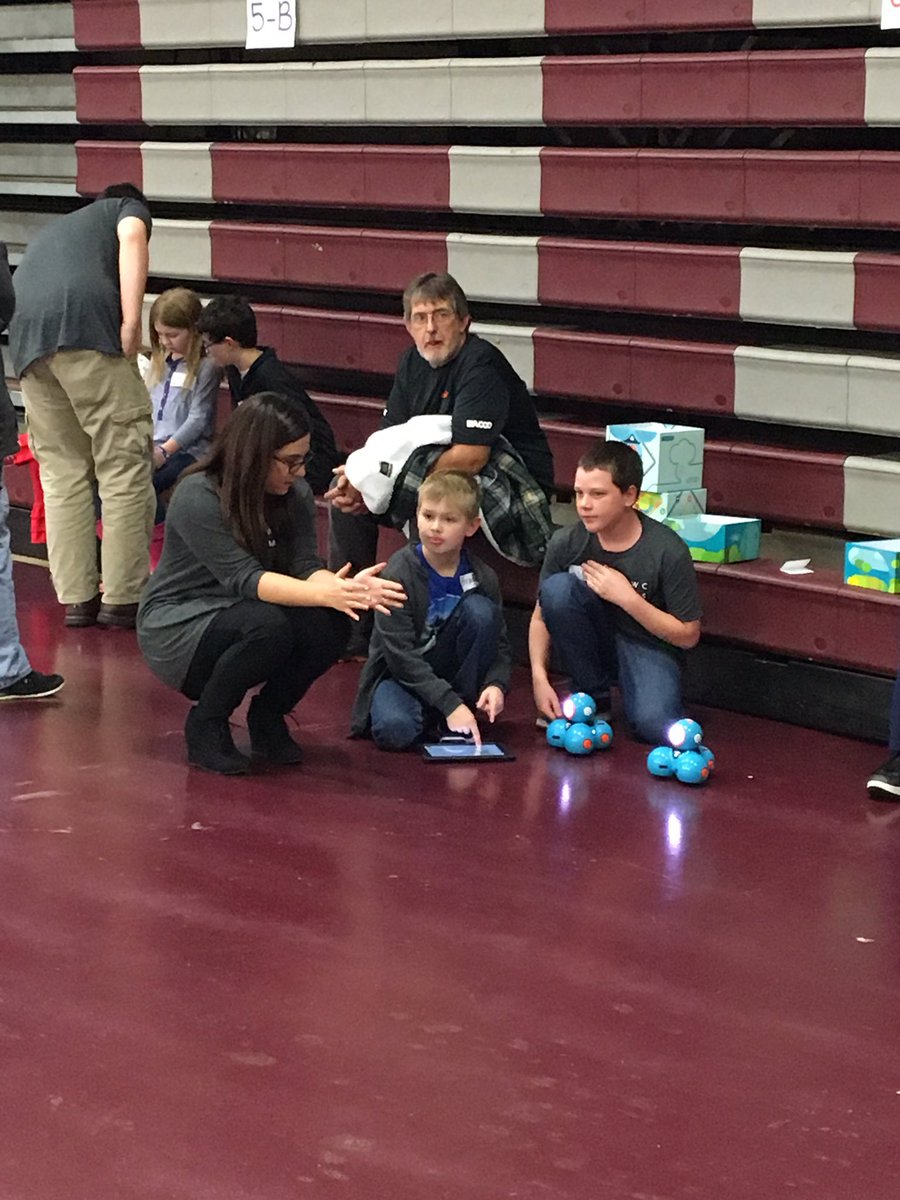WCSDirector's tweet photo. Thanks to @HistoryTeach931, @ashleysrust & others for fun after school event at WCHS. My 9-year-old's knowledge & Christmas list expanded! https://t.co/8E2fRHiVgl