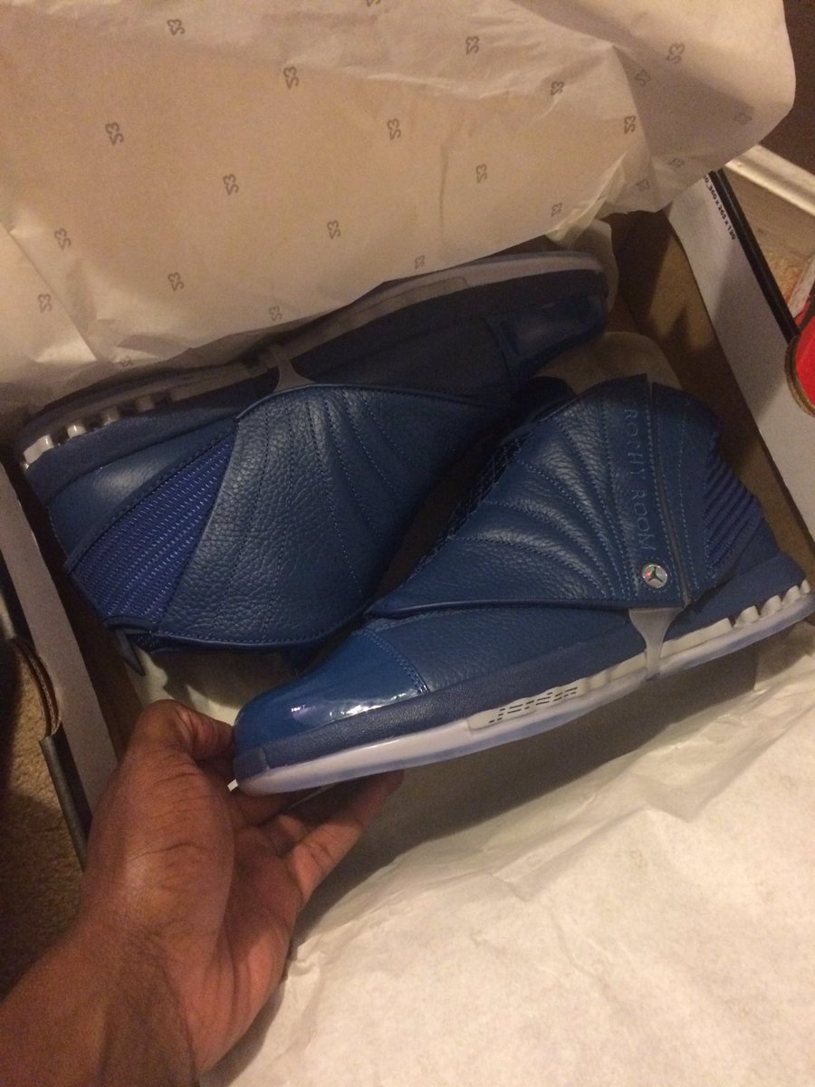 Retail plus shipping OBO. DS size 9.5 &amp; 10.5. Plz rt <a href="/RetailTuesday/">RetailTuesday</a> @Deadlaced