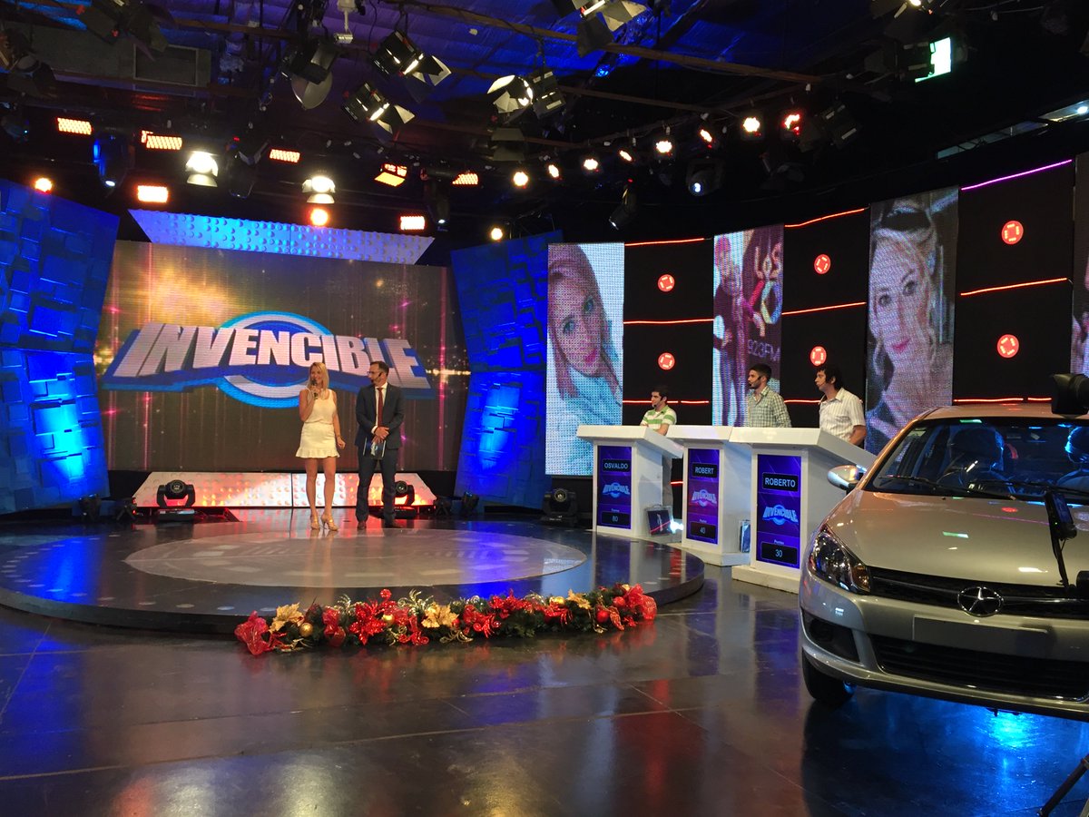 Nos divertimos muchísimo con nuestro #FamosoMisterioso <a href="/gisecassettai/">Gise Cassettai</a> ¿vos que tal estas pasando?