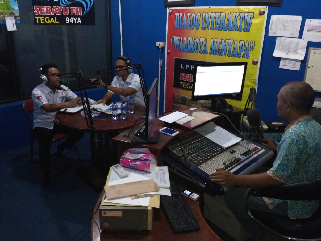 BlogPeksos's tweet image. Peksos Menyapa di Radio Sedayu FM Kota Tegal ttg pencegahan tindak kekerasan terhadap anak @rudyapriyantono @IPSPIndonesia @KemensosRI