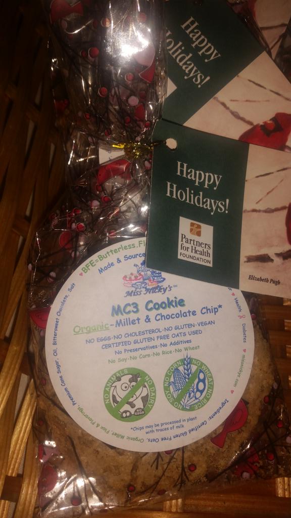 MontclairNicky's tweet photo. #Montclair Thx #PartnersforHealth 4 choosing the Best/healthiest favors=#MissNickys #BFEcookies #vegan #glutenfree 2 https://t.co/S7kPqyGRzE