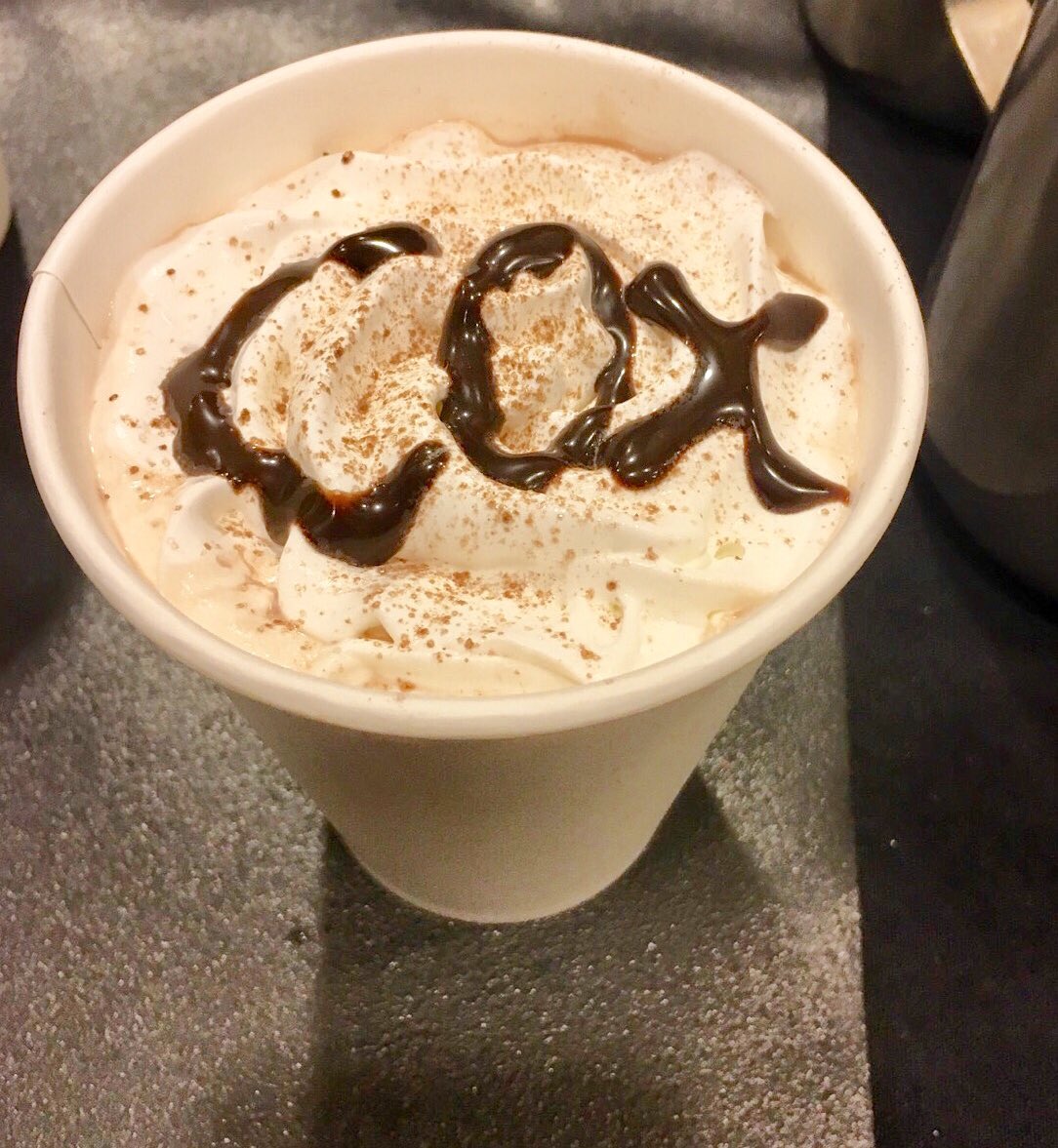 catering_coffee's tweet photo. Today's event with #coxcommunications in Irvine. #coffeecateringla #irvine #losangeles #hotcoco #cookies #coffee HAPPY HOLIDAYS EVERYONE 🎄☃️ https://t.co/qpmhj6oKAm