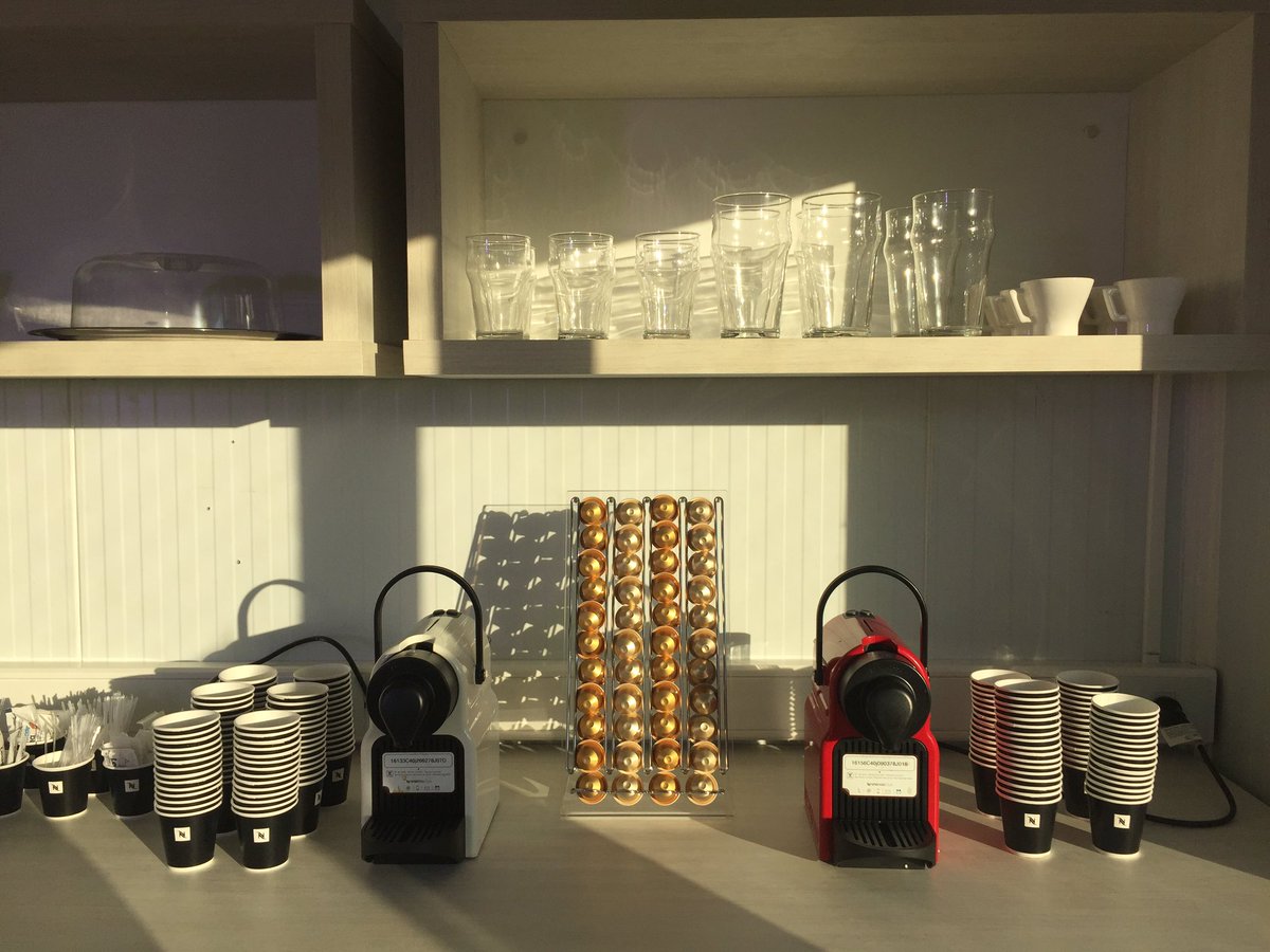 SETABAZAR's tweet photo. @setabazar presente en #unanochegigante de @clubatleticobelgrano - Equipamos el #palco #vip #modelo con #nespresso #guzzini #bormiolli https://t.co/vcLcxxgGSf