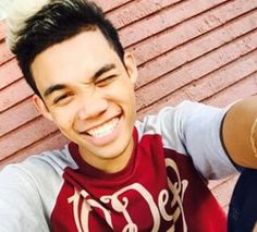 Missing this cutie pie. 💖

That smile though. 😍