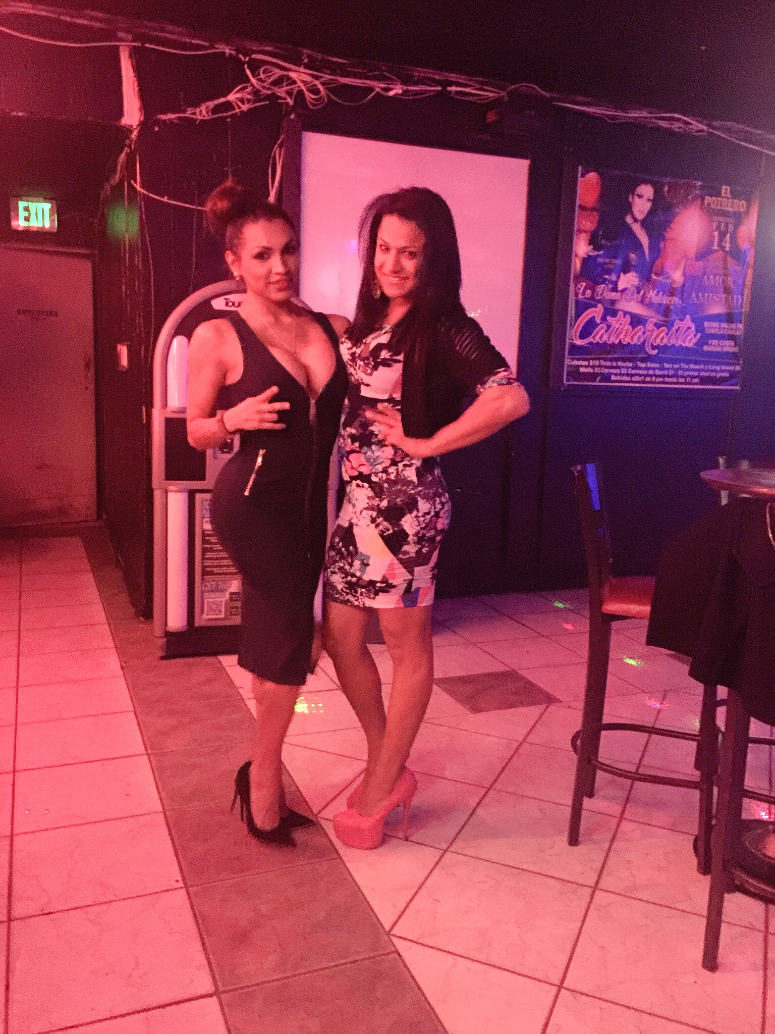 Jessy Dubai and Vanessa tello #vanessatello #vanessalatravieza #traviezatello #latravieza https://t.co/BRiIfICqcb