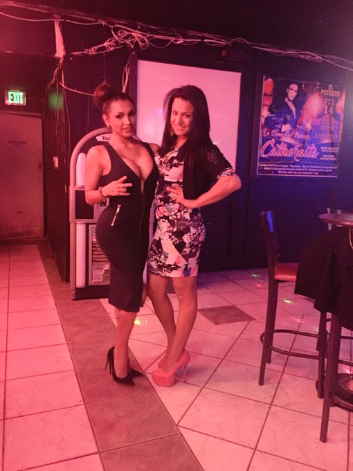 Jessy Dubai and Vanessa tello  #vanessatello #vanessalatravieza #traviezatello #latravieza https://t<a href="/tag/vanessatello"class="tags">#vanessatello</a><a href="/tag/vanessalatravieza"class="tags">#vanessalatravieza</a><a href="/tag/traviezatello"class="tags"><span>#traviezatello</span></a><a href="/tag/latravieza"class="tags"><span>#latravieza</span></a>