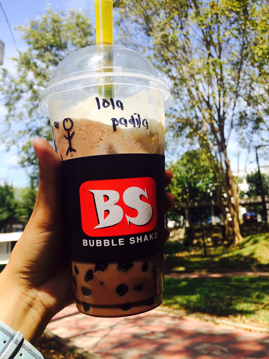 padila_lola's tweet photo. Last day in this semester 😘😘😘#bubbleshake https://t.co/dolGaYM7uY
