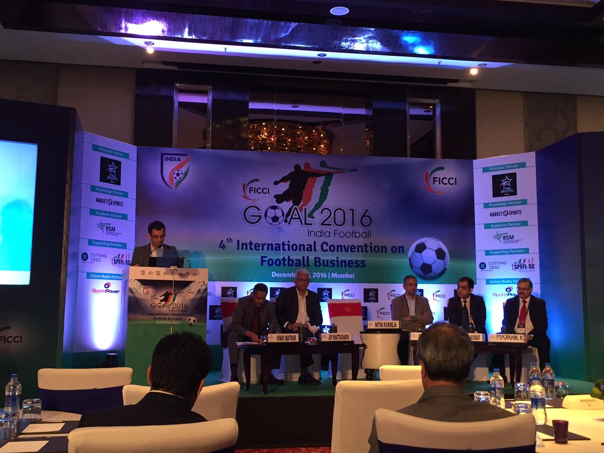 sid_desh's tweet photo. .@ficci_india #GOAL2016 looks nice with @ramansundar @joybhattacharj #NitinKukreja and many others https://t.co/YVJu5lDbvz