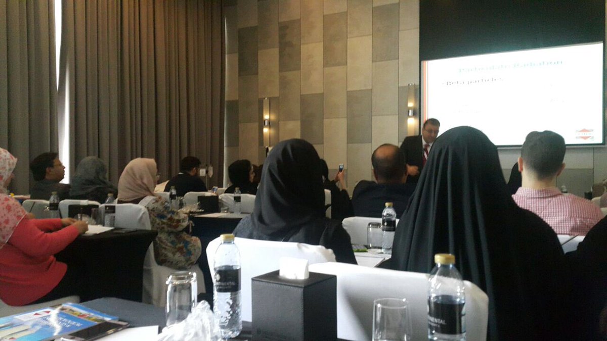snkazim's tweet photo. #AHLS #AHLS_Rad Full house at #ESEM16 https://t.co/zqyfHukyY0