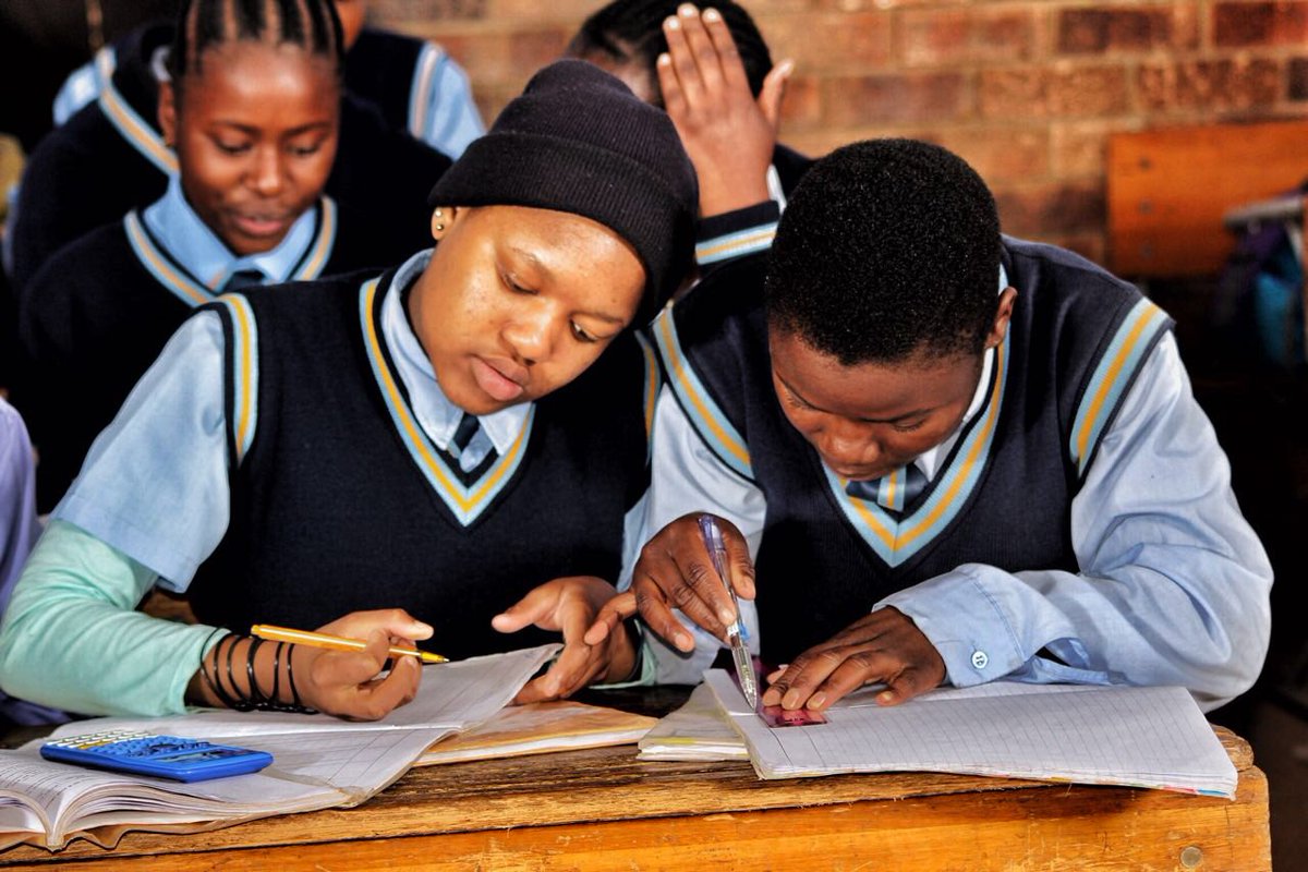 Tlscope's tweet photo. We believe the children are our future - teach them well and let them lead the way #children #future #highschool #reports #telescope https://t.co/MgH4NBejiP