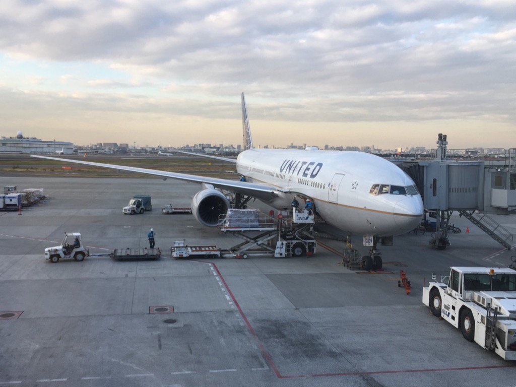 JamesDLevine's tweet photo. HND -> SFO https://t.co/RxG1OHKbAQ