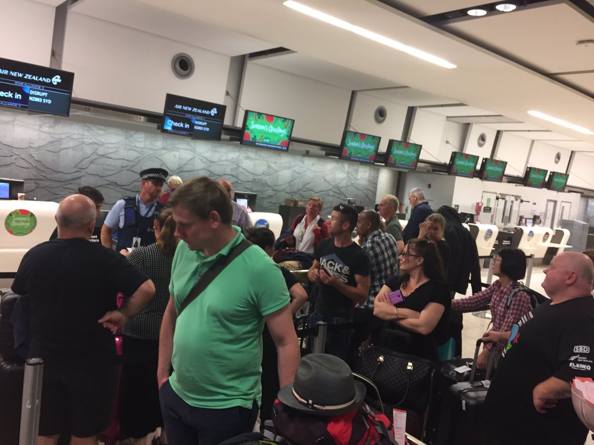 _elisestone_'s tweet photo. Shocking @airnzaustralia. waiting for 3 hours with no food, water or any idea when we can leave. 1 staff member rebooking #NZ883 https://t.co/AC4Bl1yzVm