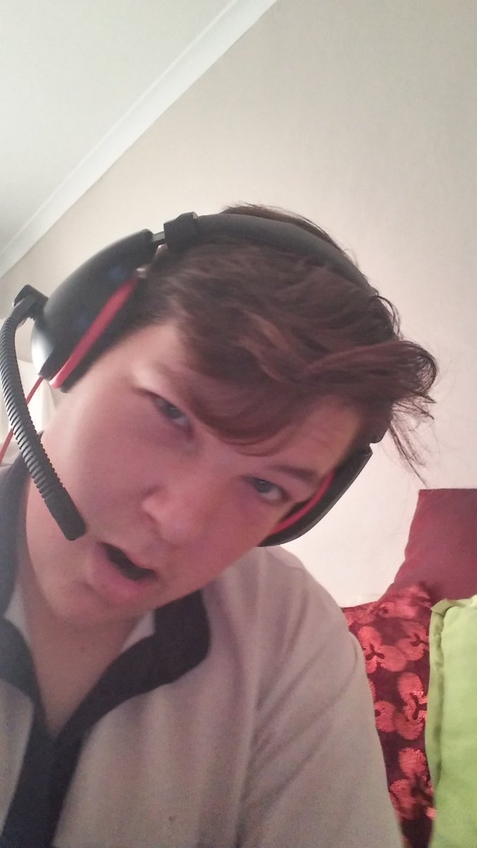 TruterJared's tweet photo. #gamingforlife https://t.co/J1xPINfNEJ