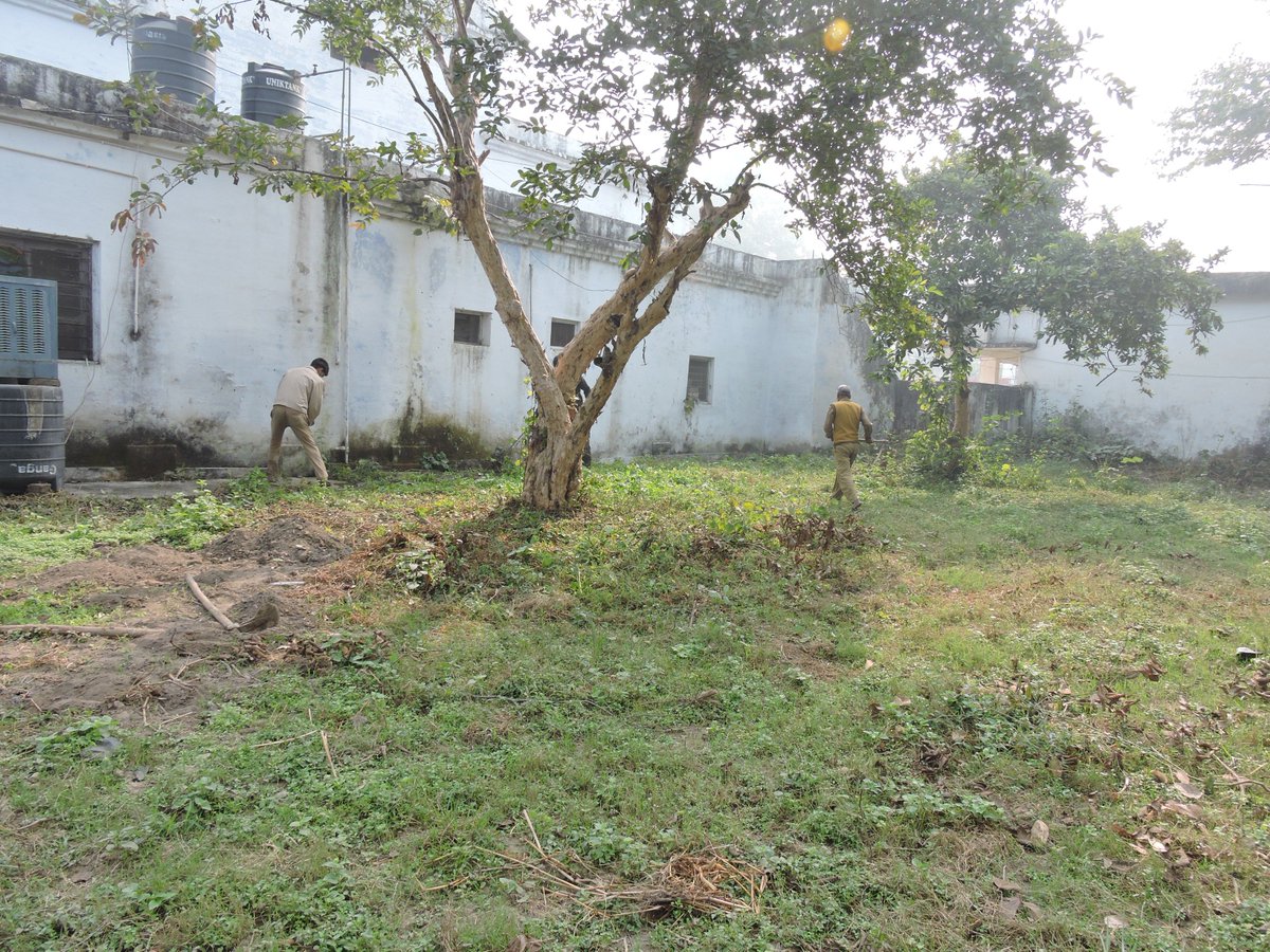 DEO BAREILLY tweet media