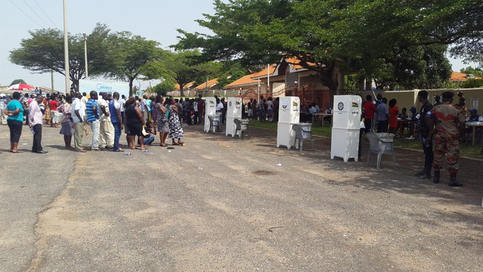 View image on Twitter