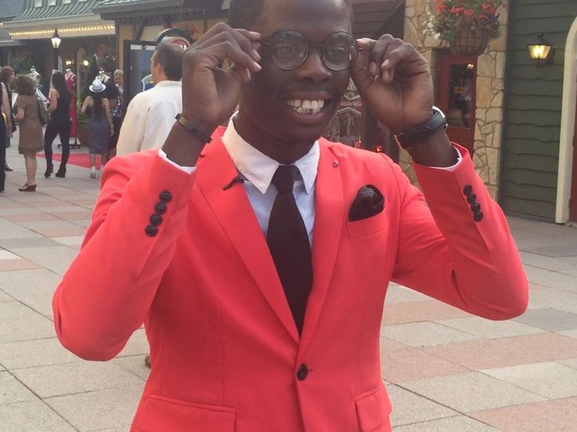 stltoday's tweet photo. #STLStreetStyle: Student gives business attire twist https://t.co/i8FtyoIRC2 https://t.co/F9xpSymKrt