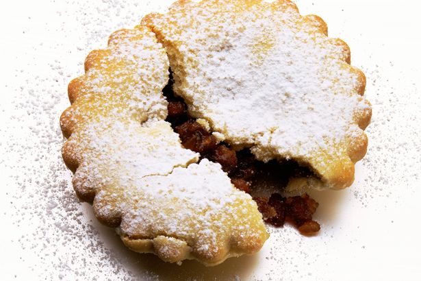 Why not try one of our buffets and enjoy a nice mince pie with it #christmasfood #buffet #vendingmachines #vending