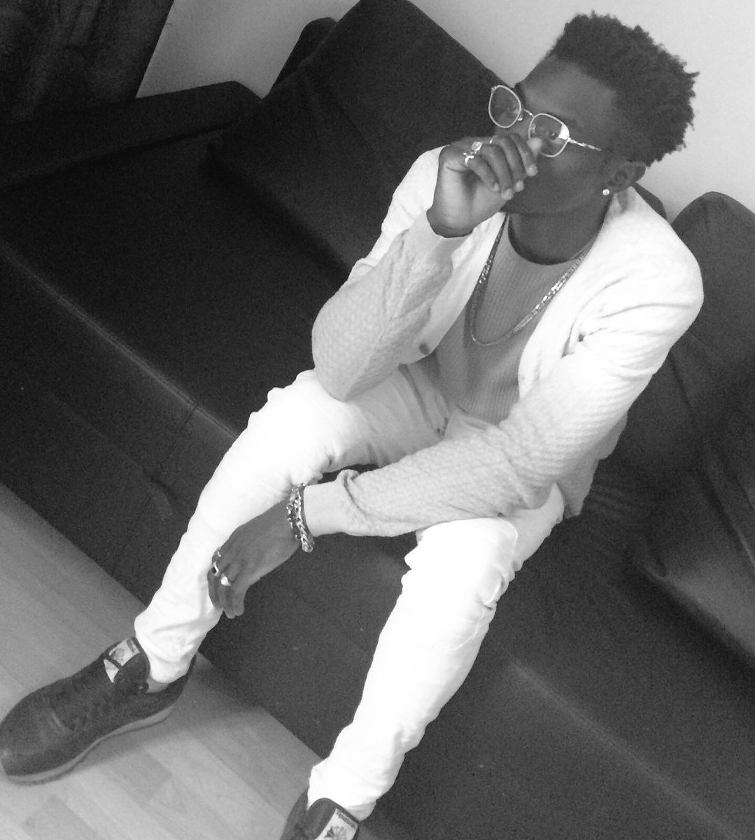 FredFlowAcademy's tweet image. Ce Vendredi @KURTYSLAYSON est l&apos;invité du @ZedrickShowOffi sur @dynamicradio dès 22h ! @FlowAcademy_ 
#Management #ITW #WorkingHard