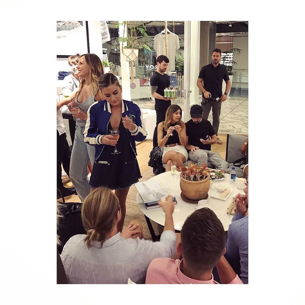 Venroy_AUS's tweet photo. Ⓥ Welcome to Westfield · Venroy City Store Launch #ThanksForHavingUs #Venroy #CBDLaunch #N… https://t.co/cWdcYbZXQW https://t.co/kTa2PqMDhD