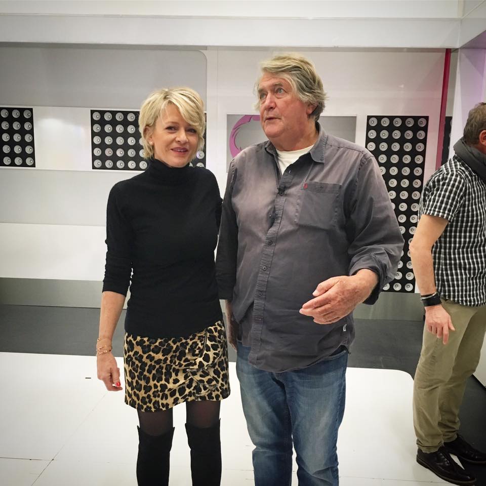 CAP_France2's tweet photo. "Comme en amour, quand on aime sa vie, il faut la chérir"

Olivier de Kersauson livre ses rêveries à @SDavantOfficiel et @DamienThevenot https://t.co/LffO8lpLQs