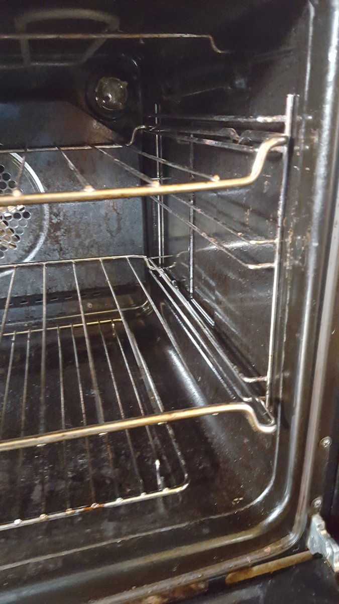 cleantechleics's tweet photo. #Leicester #Leicestershire This mornings  Before pictures single oven #Aylstone https://t.co/GerU5fCt7H