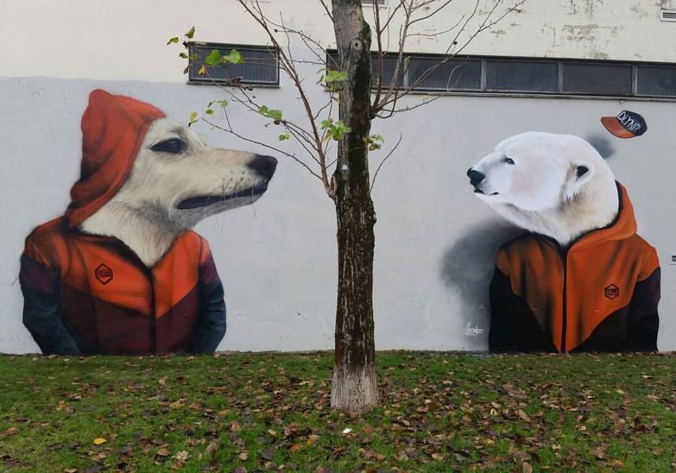 brababella's tweet photo. #Streetart News - #AndreaCrea e #Cheone, #MikeTewsrDuncan, #Typoe https://t.co/wudoNBteBL in copertina Andrea Crea e Cheone a #Rivoli https://t.co/UPLF7tdfjP