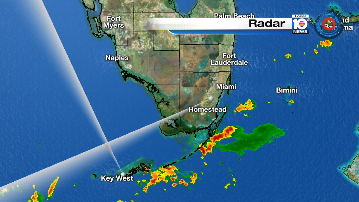 Stormy morning in the Florida Keys. @TrentAricTV has your forecast on Local 10 this morning. https://t.co/08ryFLKdRQ