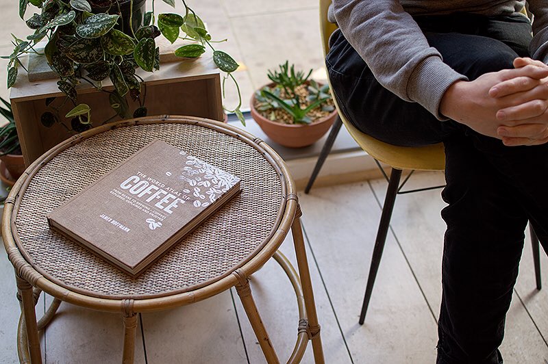 bloomzy_'s tweet image. HAND CAFE – EAST VILLAGE LONDON’S LITTLE SECRET bloomzy.co.uk/2016/12/hand-c… #fdbloggers #lbloggers