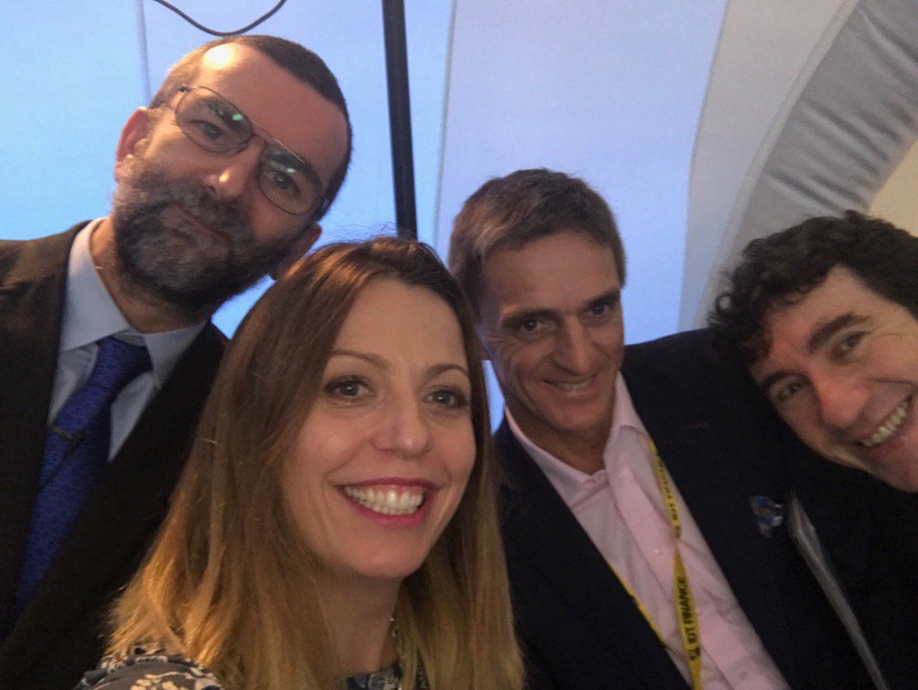 GeorgioWellmani's tweet photo. #Insurtech #Ftclive16 pre panel selfie. #tradle #swissre #distlytics #blockchain transforming insurance https://t.co/7PsjhJXng5
