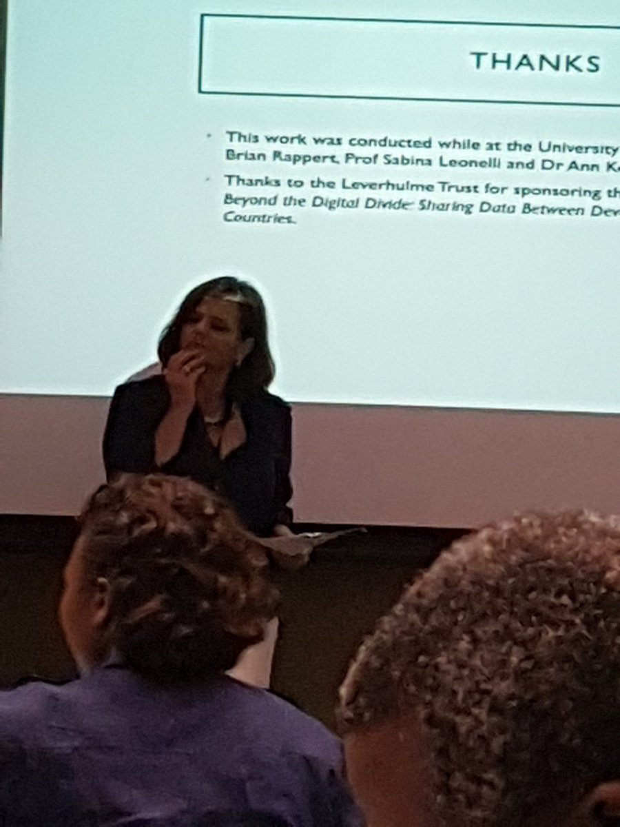 VosterMuchenje's tweet photo. Ina facilitating #AfricanOpenScience discussion @ASSAf_Official @SAYAS_SA @UFH_AnimalSci @jahular @SAJAS_IEC @Reziek_zee @eznart @Zimmysoji https://t.co/IN1zpqY7nr