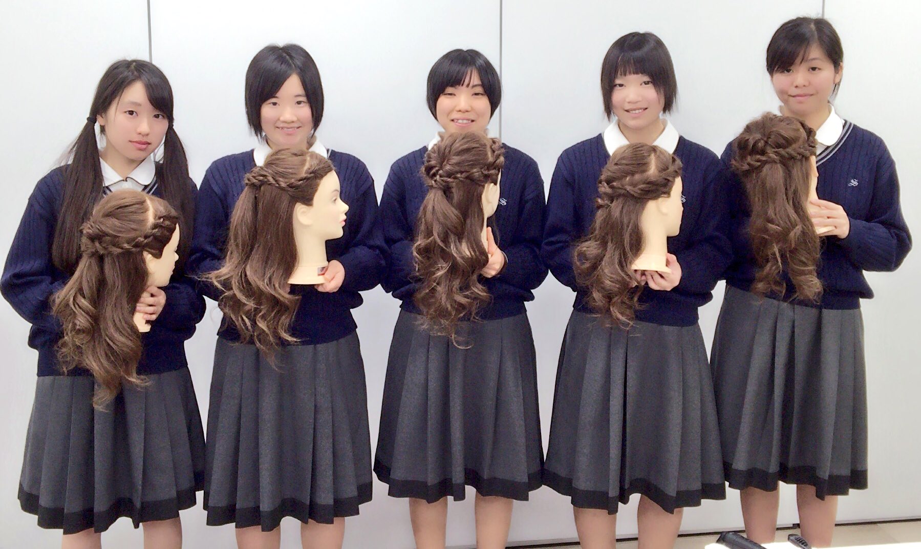 東京ベルエポック美容専門学校 Sur Twitter 長崎県立清峰高等学校の美容に興味がある学生が修学旅行で東ベルへ来てくれました ヘアアレンジ体験では可愛いハーフアップスタイルが完成 みんな器用で仕上がりがとてもキレイでした 残りの修学旅行も楽しんでね 東京ベルエポック美容専門学校 Sur Twitter 長崎県立清峰高等学校の美容に興味がある学生が修学旅行で東ベルへ来てくれました ヘアアレンジ体験では可愛いハーフアップスタイルが完成 みんな器用で仕上がりがとてもキレイでした 残りの修学旅行も楽しんでね