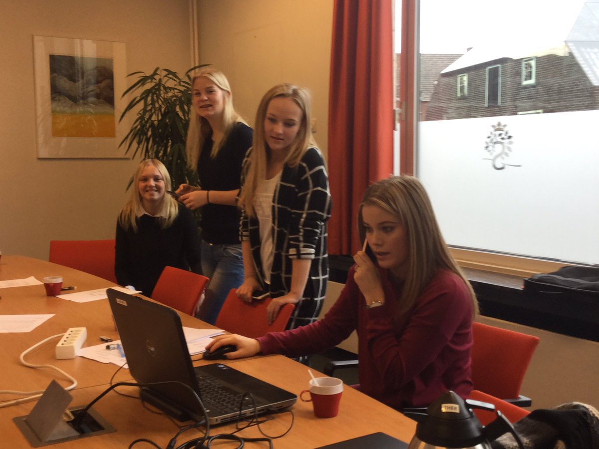 Wat een positieve energie op politieke jongerendag in @Gem_Schijndel . Op naar voortzetting in <a href="/GemMeierijstad/">Gemeente Meierijstad</a> @TMeierijstad <a href="/eldeschijndel/">Elde Schijndel</a>