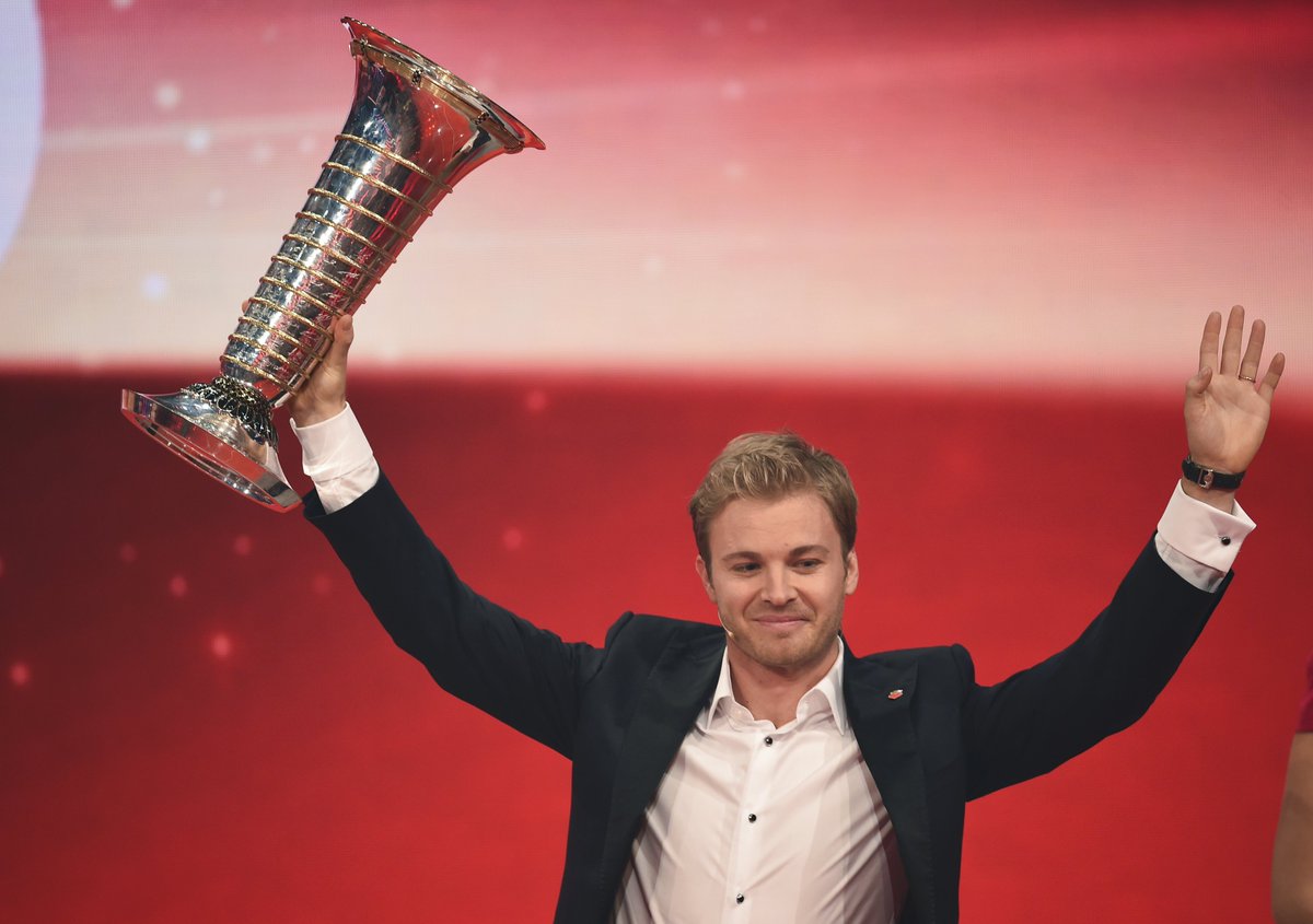 SportsbyHT's tweet photo. #NicoRosberg | Read how highly does #BernieEccelstone rate @nico_rosberg
https://t.co/FkZ6VJ0kBp https://t.co/PzZd9PxmvJ