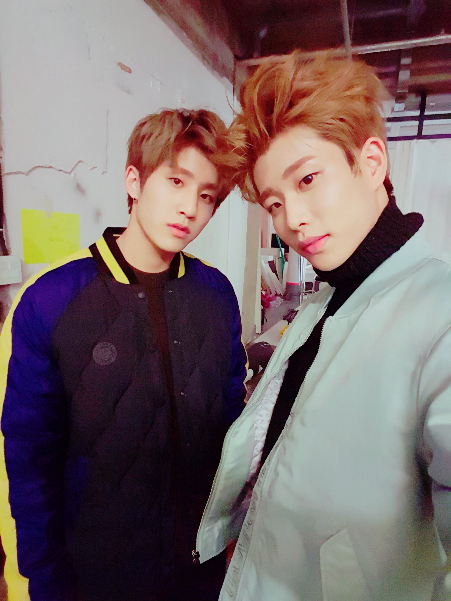 ASTRO ジンジン トゥトゥ DDUDDU ロロハROROHA 아스트로 진진 ASTRO ジンジン トゥトゥ DDUDDU ロロハROROHA 아스트로 진진