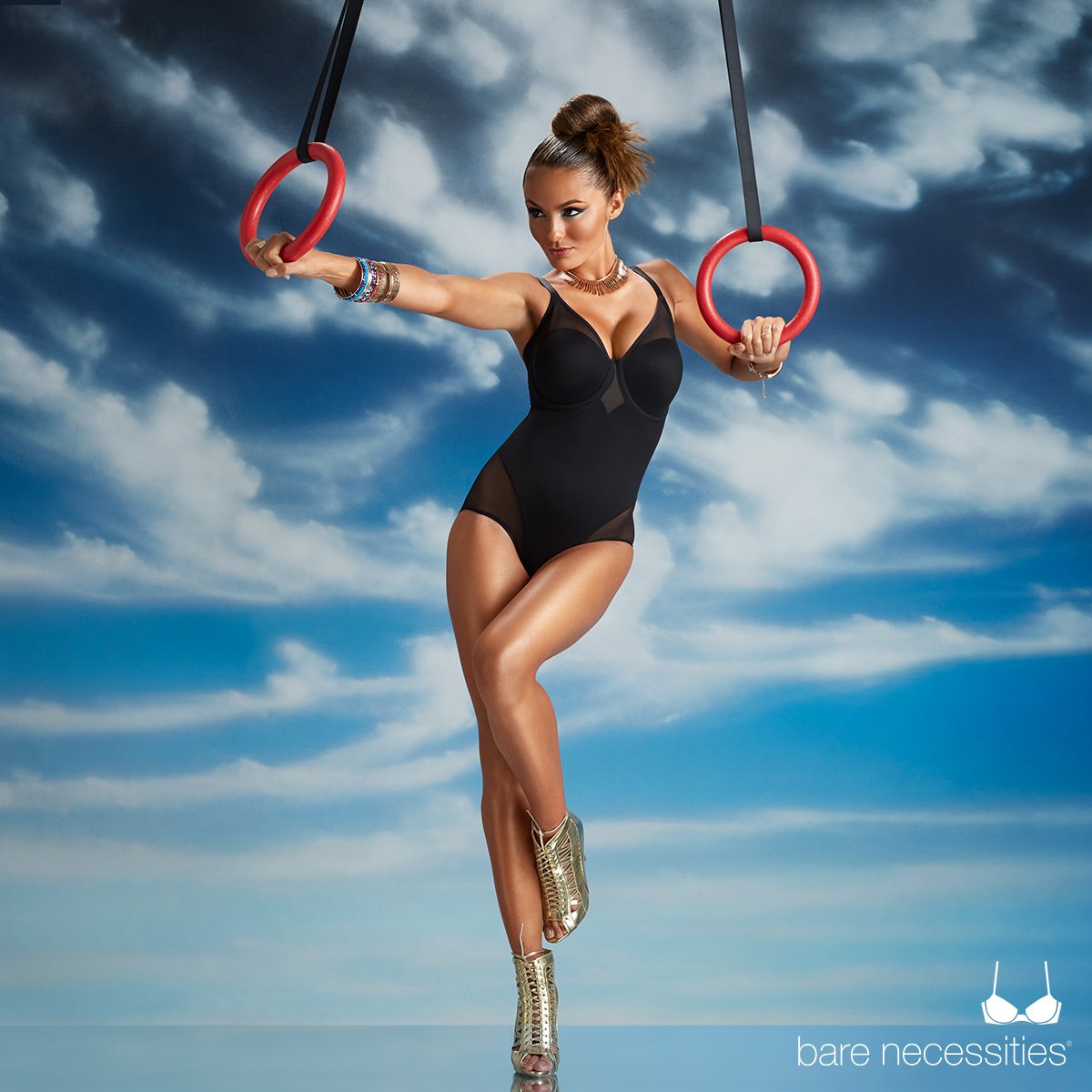 barenecessities's tweet image. Stretch Yourself in this @TCFineIntimates Bodysuit dld.bz/eNgt7