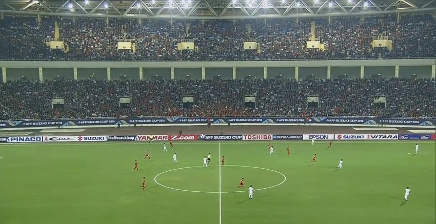 RadioElshinta's tweet photo. Kick-off laga semifinal leg 2 @affsuzukicup Vietnam vs Indonesia di Stadion Mỹ Đình, Hanoi, Vietnam. #AFF2016 https://t.co/lmBRDUKGDK