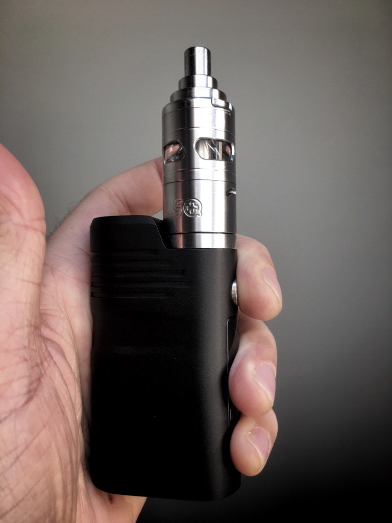 ghyslain's tweet image. Ma nouvelle box @vaponauteparis !