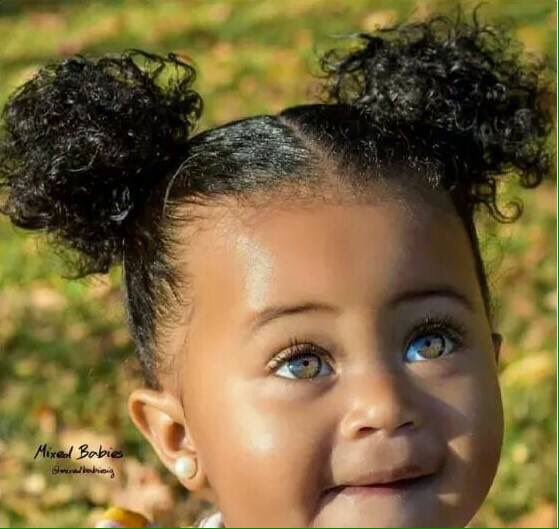 اه ي اسمراني اللون 😍❤️