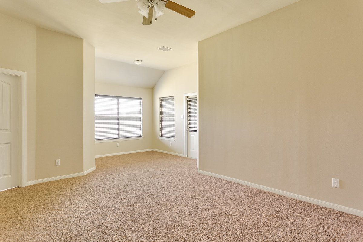 MarilynCortez's tweet image. 3702 Thrasher Dr. Mission, TX 78572- $159,000
#beautiful #communityamenities #sparklingpool #basketballcourt #playgrounds #wanttomove