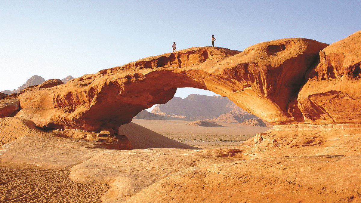 GuiasAzules's tweet photo. Wadi Rum. JORDANIA. #wadirum #Jordania #GuíasAzules #Guíasdeviajes #viajar #viajero #travel #follow #world #elmundoatuaire #photo https://t.co/erDujxR8Lg