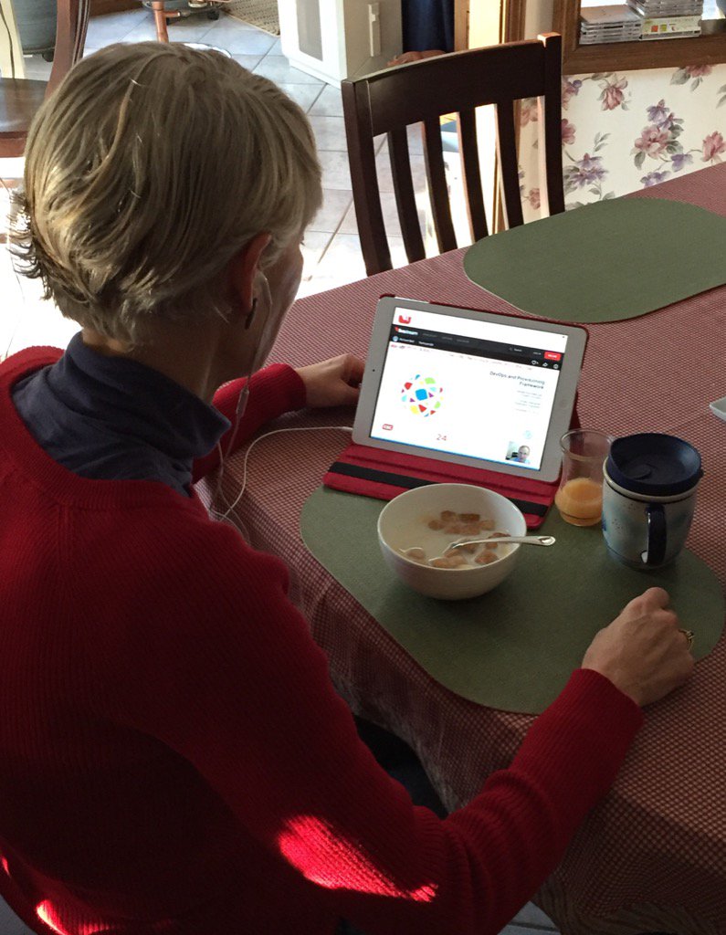 LisaAnneBraun's tweet image. Breakfast with #TechCom24 -- this is @CSC_Nordics! #devops @CSC