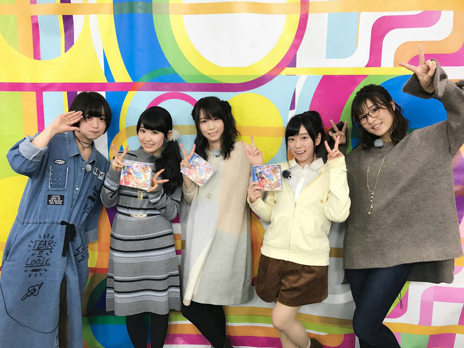 東山奈央 オフィシャル プロデューサーの皆様 ご視聴いただきありがとうございました 色々といじられがちな川島さん 愛されている証をひしひしと感じました 川島さんの面白いところも 可愛いところも 色っぽいところも大好きです みんなでサマ 東山奈央 オフィシャル プロデューサーの皆様 ご視聴いただきありがとうございました 色々といじられがちな川島さん 愛されている証をひしひしと感じました 川島さんの面白いところも 可愛いところも 色っぽいところも大好きです みんなでサマ