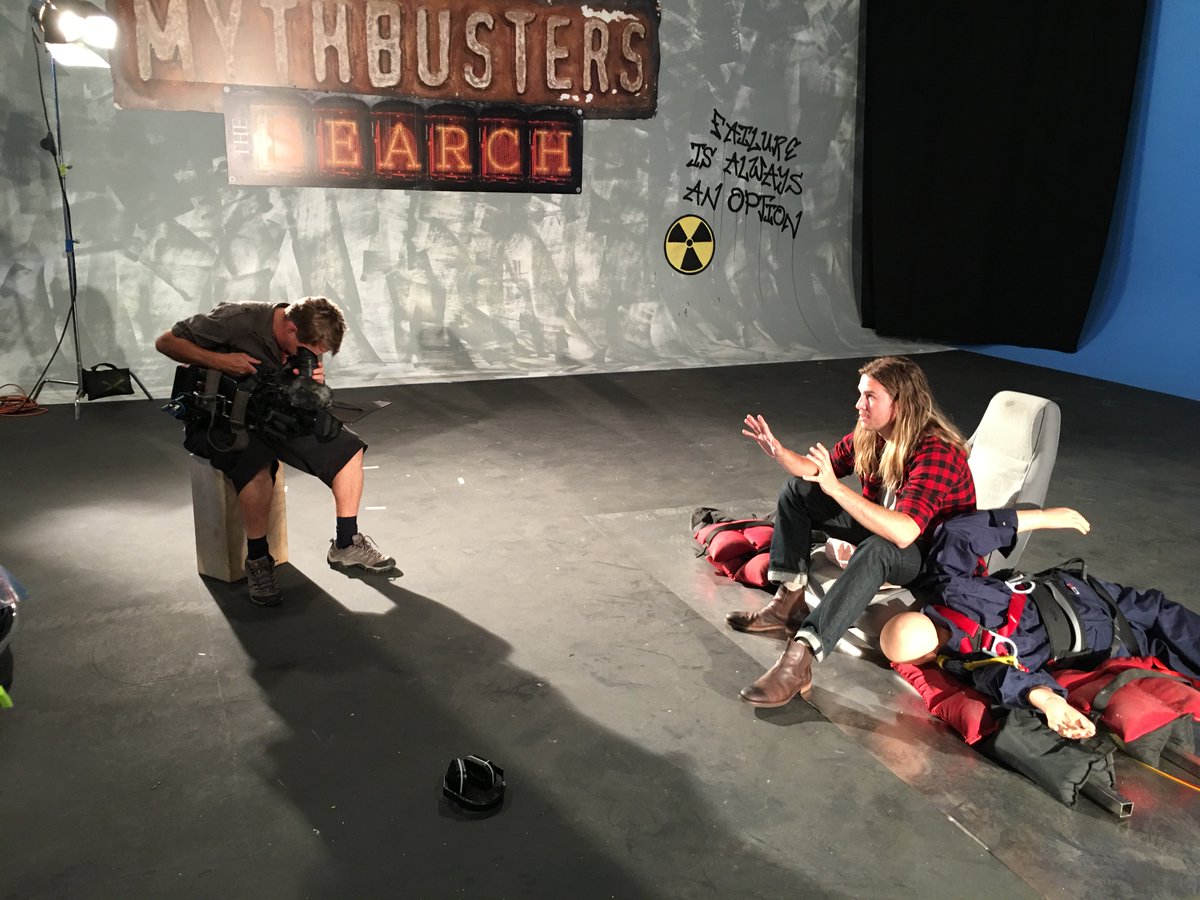 MythBusters: Search tweet media