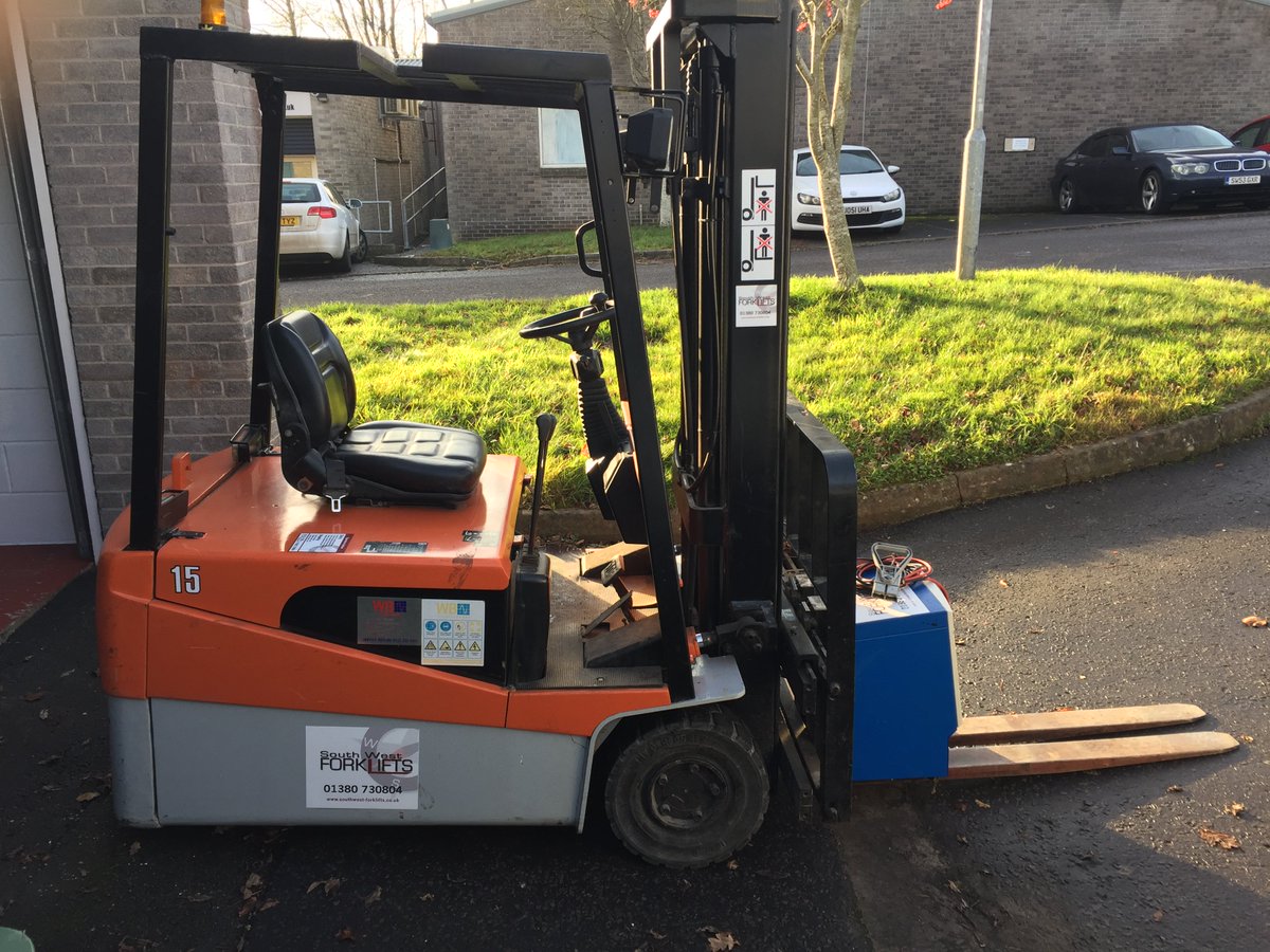 ZeusHydratech's tweet photo. Though she be but little, she is mighty! Our new little forklift has just arrived from South West Forklifts. https://t.co/r0ghyVApOK