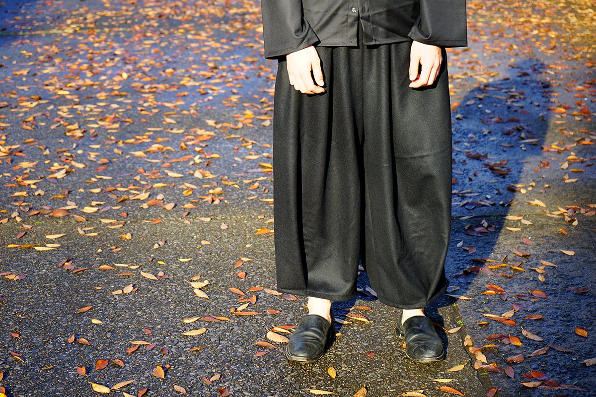 今月の10日、11日と
島根にありますkujakuのお取り扱い店舗
「ALBINO」の店頭に立たせていただきます。
島根のオシャレ大好きな皆様
ぜひお会いできればと思います。

また、普段は直営店限定販売している
limited itemも２日間限定で販売します！