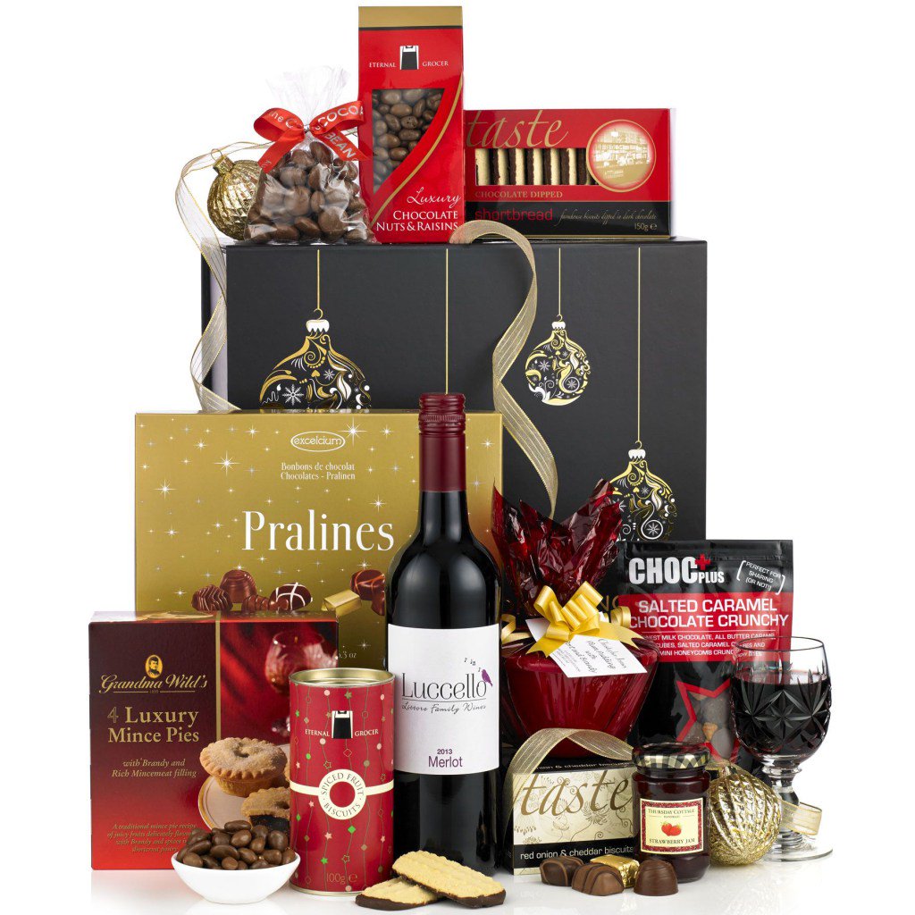 Christmas Selection Box pamperhampercompany.co.uk/product/christ…